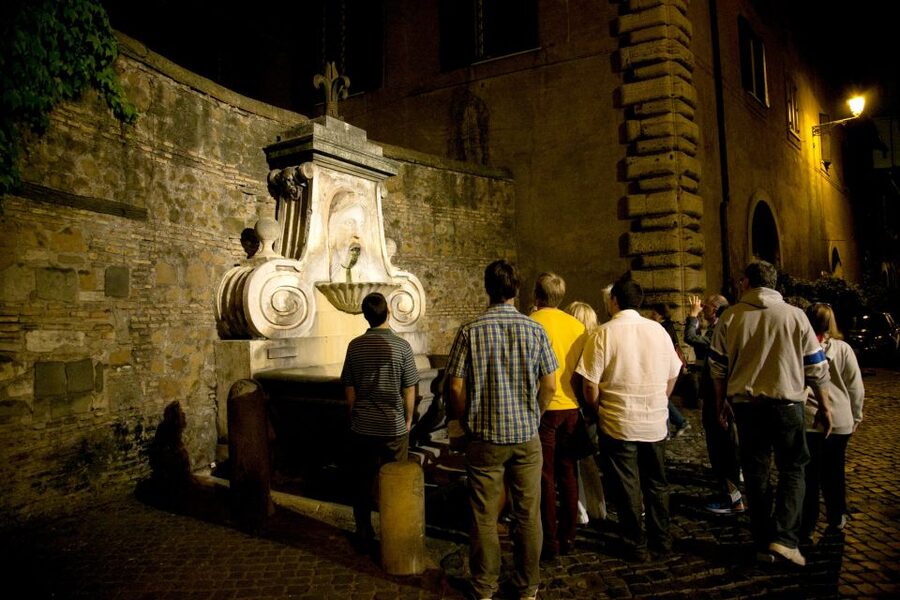 Dark Heart of Rome - Facts, Legend & Mystery Walking Tour - What the $14 price really gets you