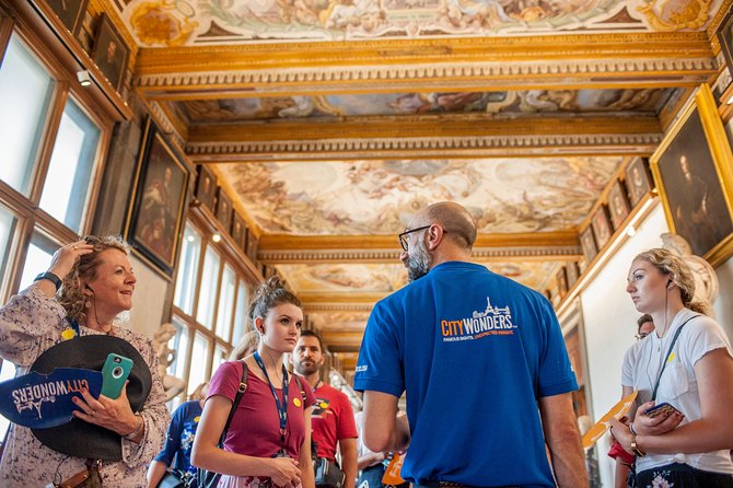 David & Accademia Guided Tour with Time Entry Ticket - Piazza del Duomo and the cathedral exterior