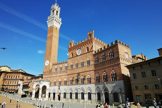 David & Duomo: Accademia & Skip the Line Exclusive Dome Access - Climbing Brunelleschi’s dome