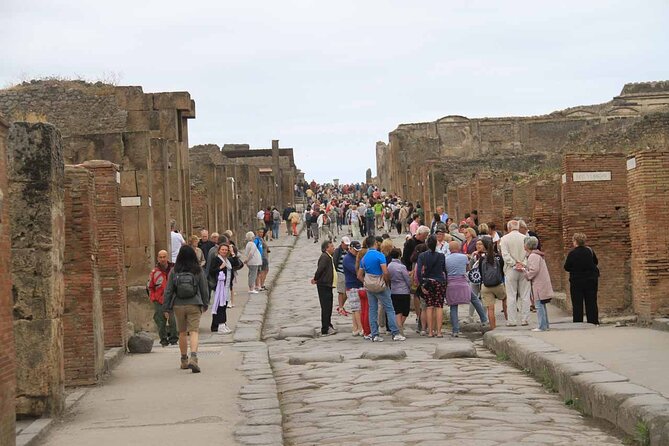 Day Trip of Pompeii, Sorrento and Positano from Naples/Salerno - Ninety minutes in Sorrento