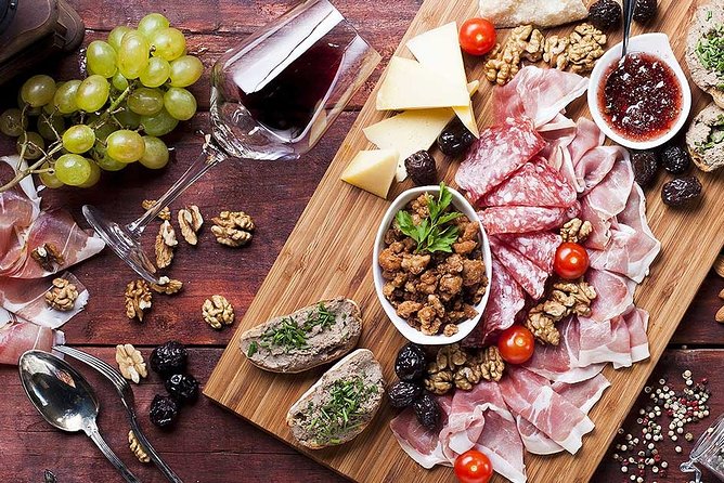 Delicious! Milan's Favorite Food Tour - How Much Food Do You Actually Get?