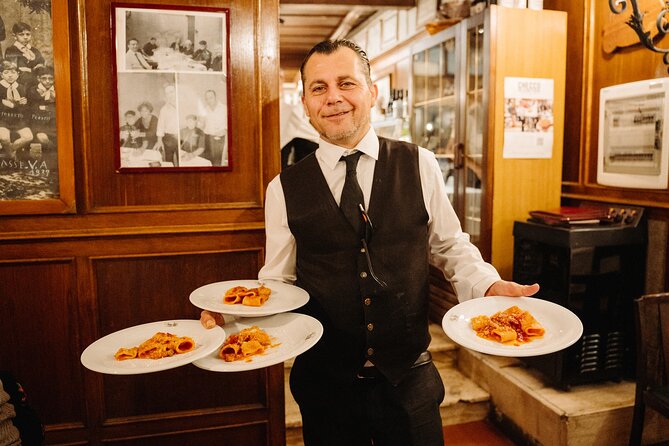 Devour Rome Food & Wine Tour of Trastevere - Starting with prosecco at Enoteca La Vite