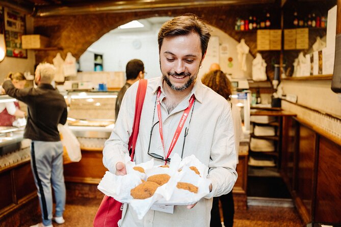 Devour Rome Food & Wine Tour of Trastevere - Three pasta tastes at Checco Er Carettiere