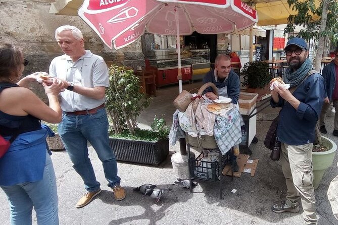 Discover Palermo in 3 hours. Art, history, markets and street food - Piazza Olivella and the archaeological side of Palermo