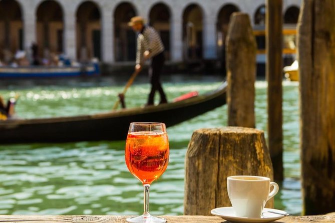 Eat, Drink and Repeat: Wine and Food Tasting Tour in Venice - Six regional wines, seafood tastings, and local Venice advice