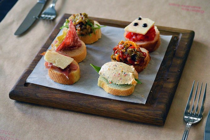 Eat Like a Local: Venice 3-Hour Small-Group Food Tasting Tour - Santa Croce for More Cicchetti