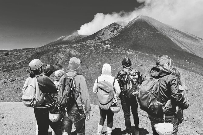 Etna excursion 3000 meters with 4x4 cable car and Trekking - Valle del Bove gives Etna its grandest view