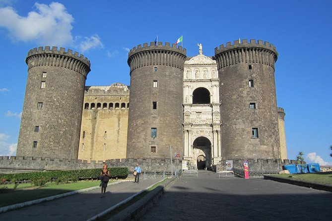 Explore Naples & Pompeii in One Day – Guided Half-Day Tour - The road to Pompeii and the lunch break
