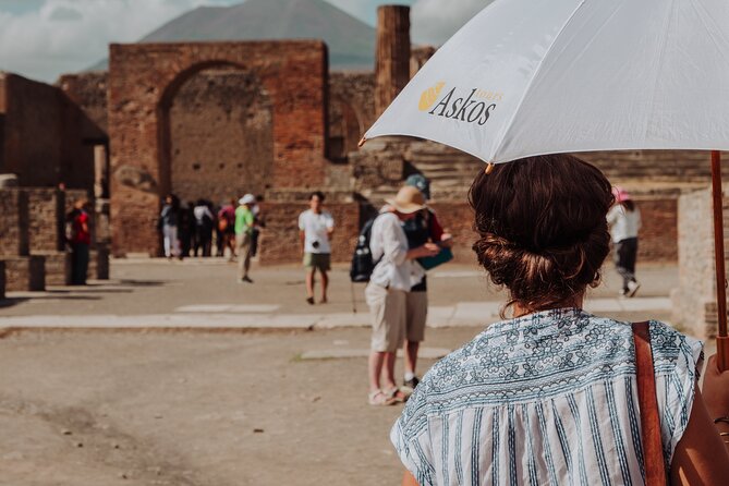 Explore Pompeii with an Archaeologist - The forum and basilica: Pompeii’s public center