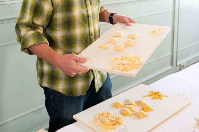 Fettuccine Ravioli and Tiramisu Cooking Class in Rome - Ravioli with butter and sage