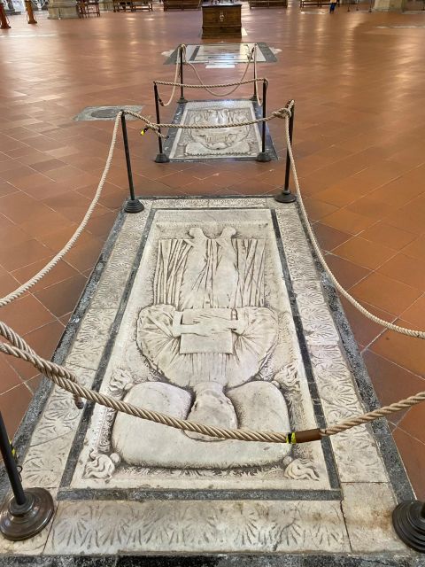 Florence: 1.5-hour Santa Croce Guided Experience - Who should book this experience?