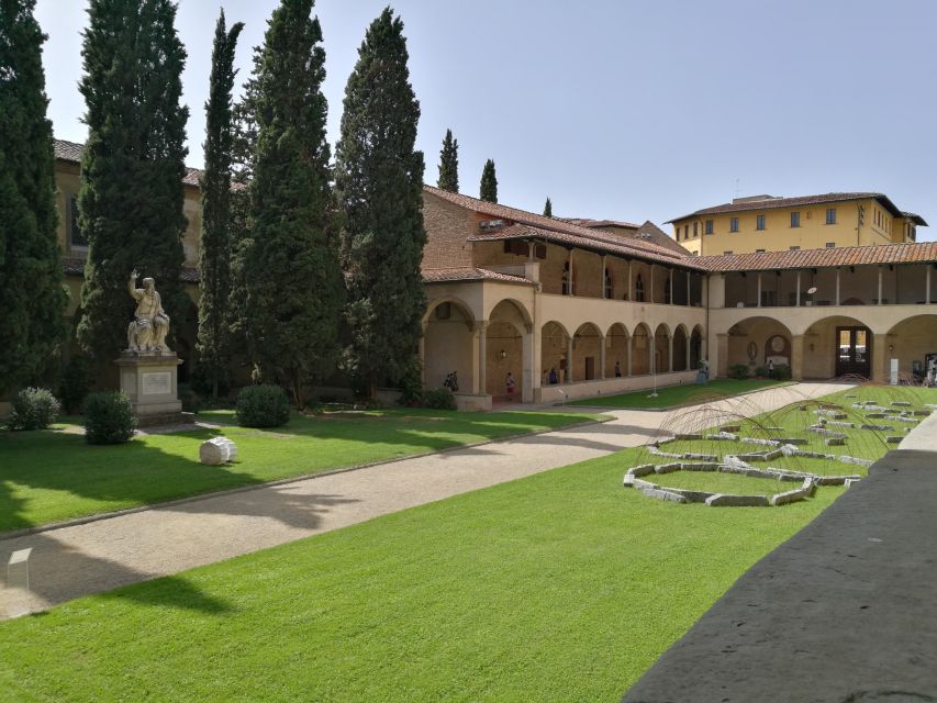 Florence: 1.5-hour Santa Croce Guided Experience - Giotto’s frescoes and the Bardi Chapel