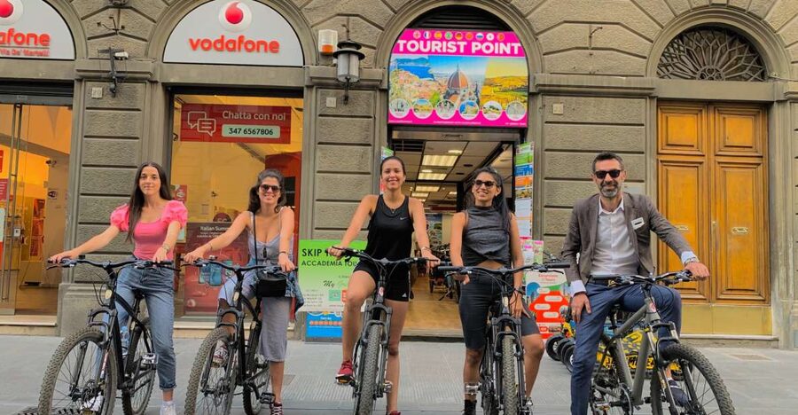 Florence: 2-Hour Guided Sightseeing Bike Tour - Starting at San Lorenzo and the Medici world