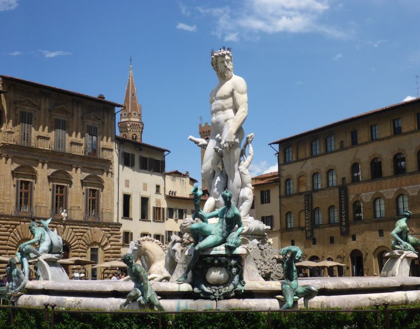 Florence: 4-Hour Accademia and Uffizi Galleries Guided Tour - A short break and Florence on foot
