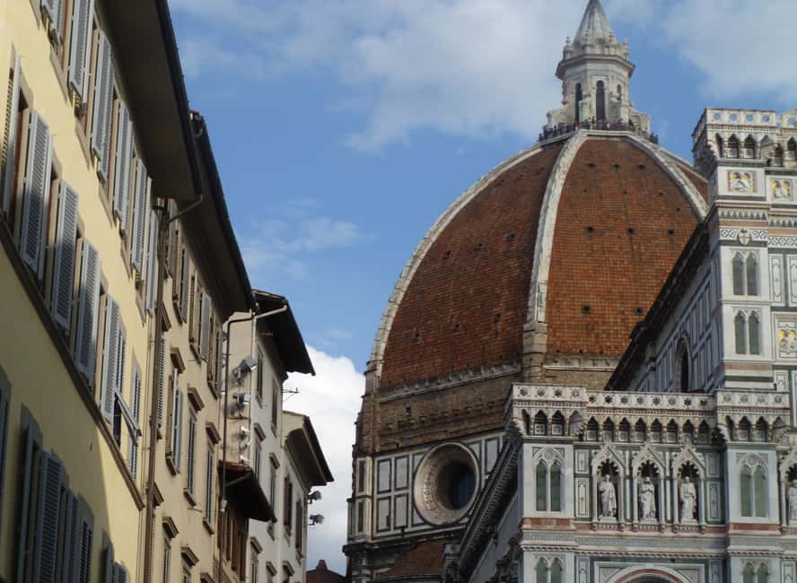 Florence: 4-Hour Accademia and Uffizi Galleries Guided Tour - The guides make the biggest difference