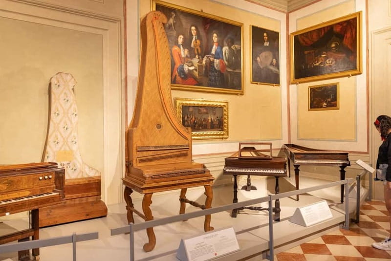 Florence: Accademia Gallery Skip-the-Line Guided Tour - Meeting Michelangelo’s David