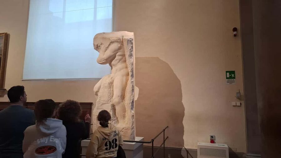 Florence: Accademia Gallery Ticket with Optional Audio Guide - Meeting Michelangelo’s David
