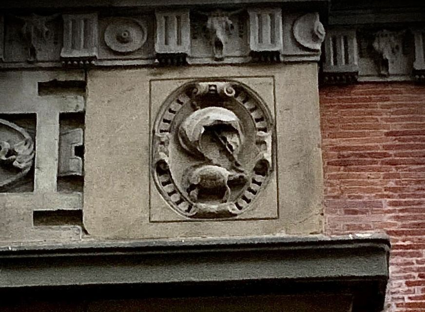 Florence: Dark Mysteries and Legends Guided Walking Tour - Why Florence’s darker side works so well