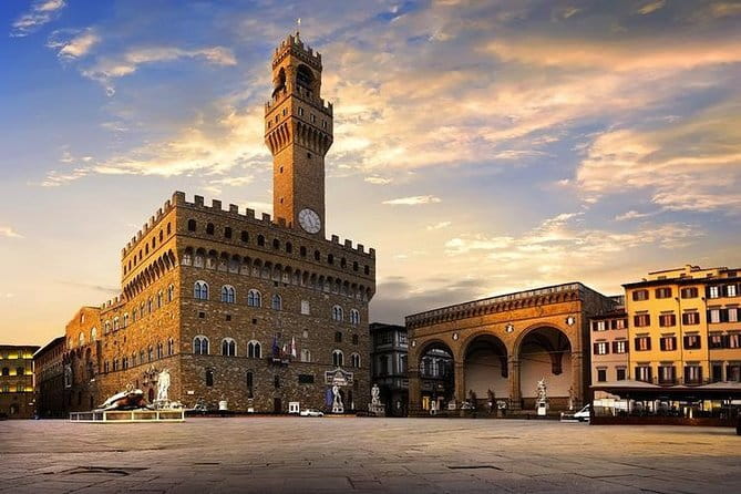 Florence Duomo Express Tour with Optional Dome Climb Upgrade - The dome climb: 463 steps and a tight route