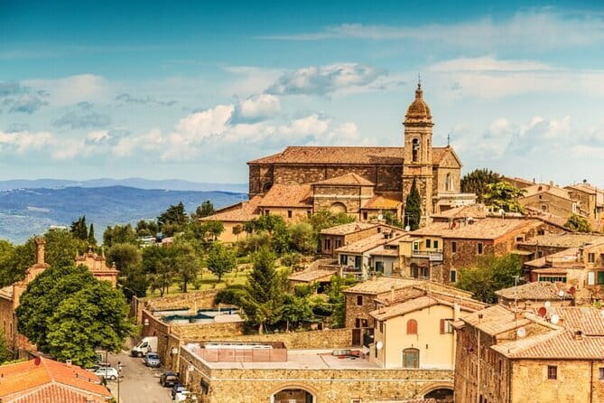 Florence Food & Wine Tour: Tuscan Tastings with Local Guide - Passing the Duomo before wine and gelato