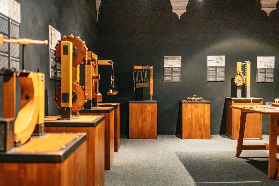 Florence: Leonardo Interactive Museum Entry Ticket - What the $9 price really buys you