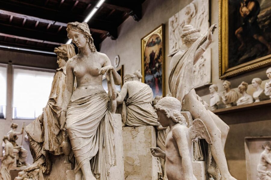 Florence: Michelangelo's David Reserved Entry Tickets - Timing, access, and practical comfort