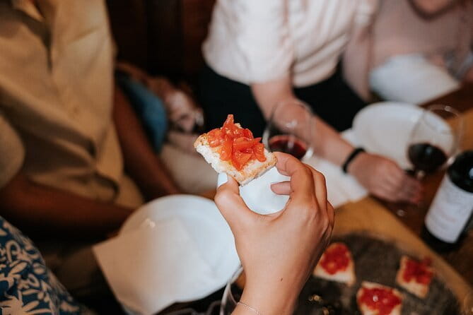 Florence Oltrarno Neighborhood Food & Wine Dine Around - Tuscan cold cuts and schiacciata