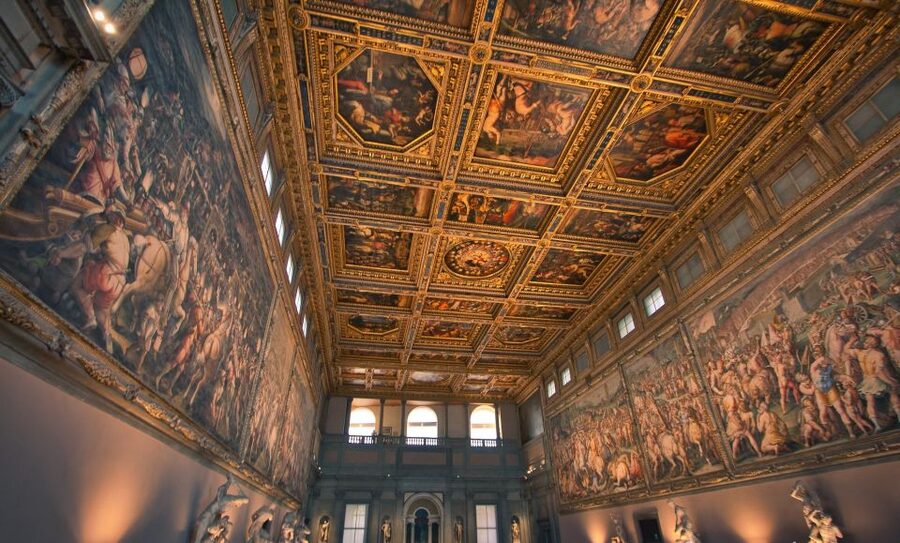 Florence: Palazzo Vecchio Guided Tour - What the guides do especially well