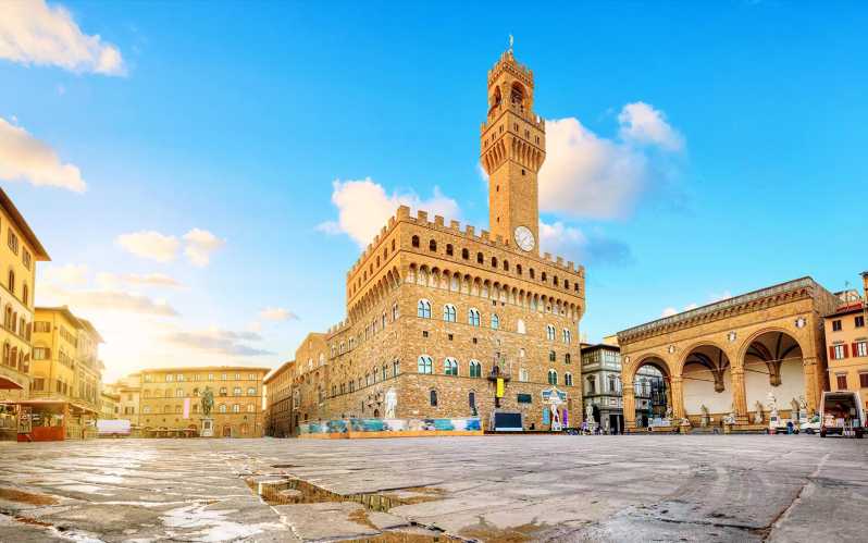 Florence: Palazzo Vecchio Skip-the-Line Entry Ticket - Michelozzo’s courtyard sets the tone
