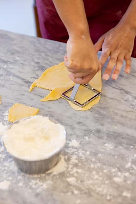 Florence: Pasta Class with Wine, Limoncello and Dessert - How the instructors shape the experience