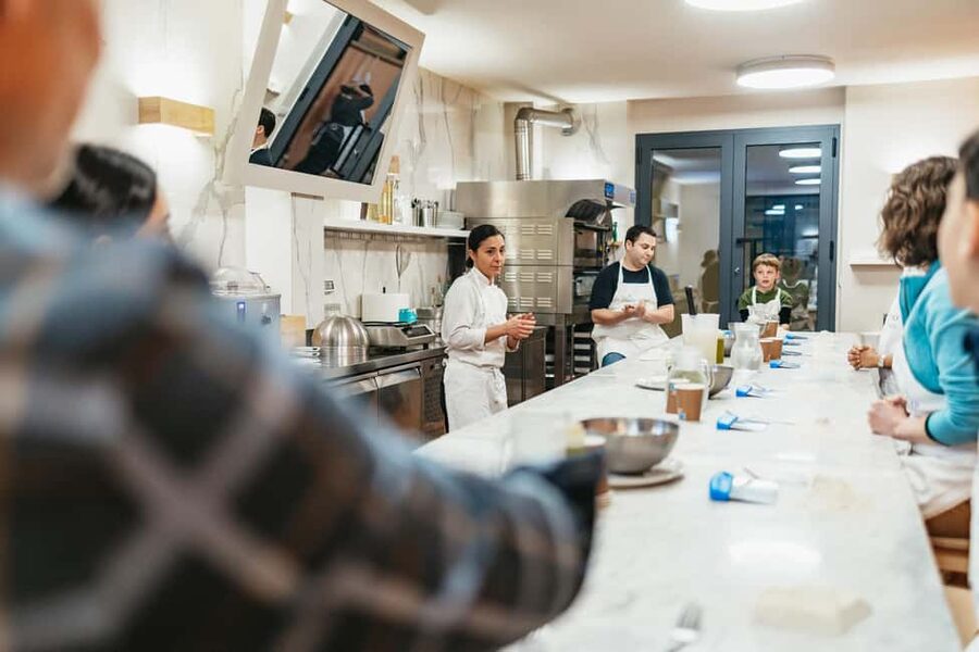 Florence: Pizza and Gelato Preparation Class - Families, Solo Participants, And Dietary Limits