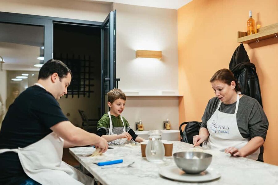 Florence: Pizza and Gelato Preparation Class - Timing, Cancellation, And Useful Planning Advice