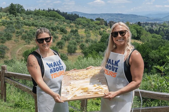 Florence Pizza or Pasta Class with Gelato Making at a Tuscan Farm - Focaccia and Chianti Begin the Meal