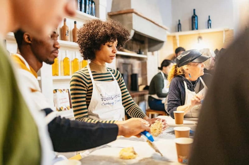 Florence: Premium Cooking Class for Pasta and Gelato - Key points at a glance