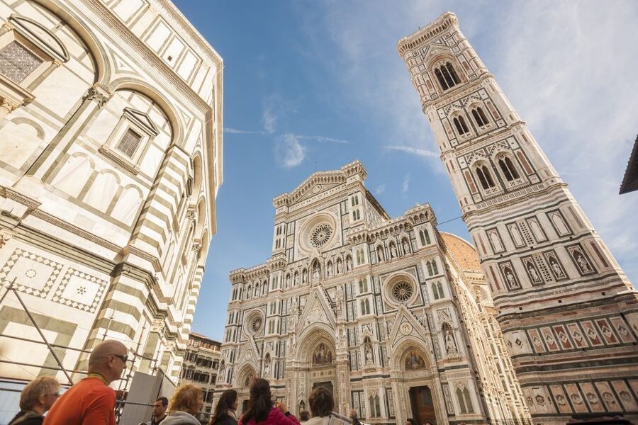 Florence: Private Walking Tour of Florence's Hidden Gems - Piazza della Signoria and Florence’s public stage