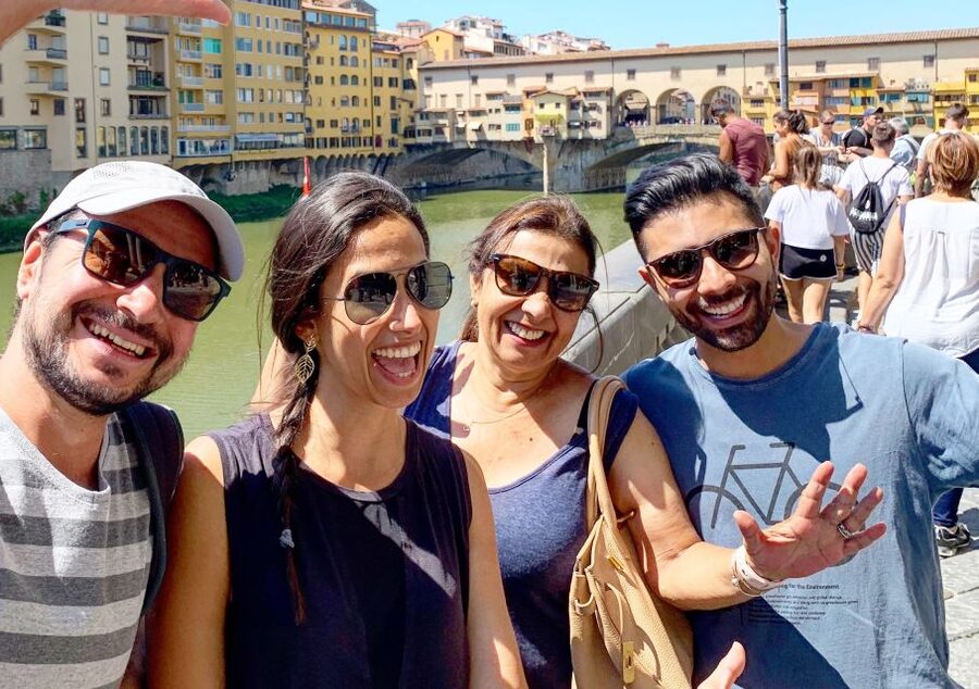Florence: Renaissance and Medici Tales Guided Walking Tour - Meeting the Medici at San Lorenzo