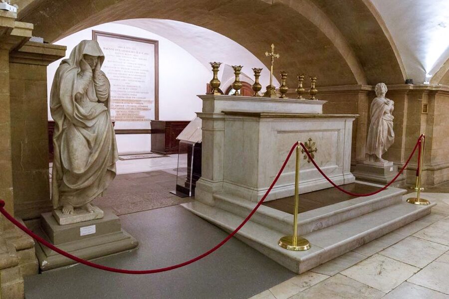 Florence: Reserved Entrance Ticket to the Medici Chapel - Entering through Basilica San Lorenzo