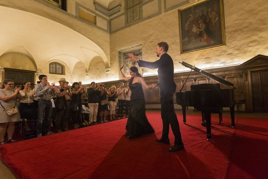 Florence: Santa Monaca Church Italian Opera Concert Ticket - Who should book this concert?