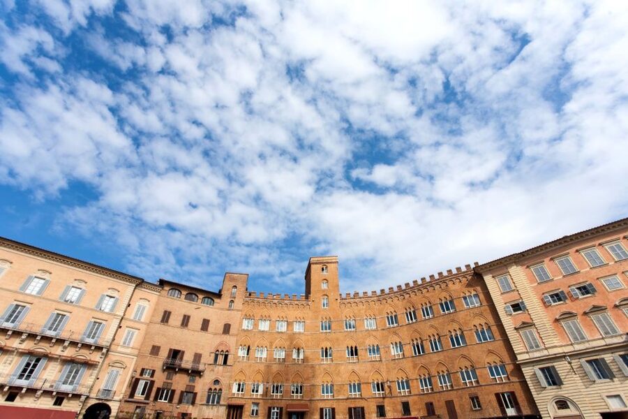 Florence: Siena, San Gimignano & Monteriggioni with Tasting - Rolling south through Chianti