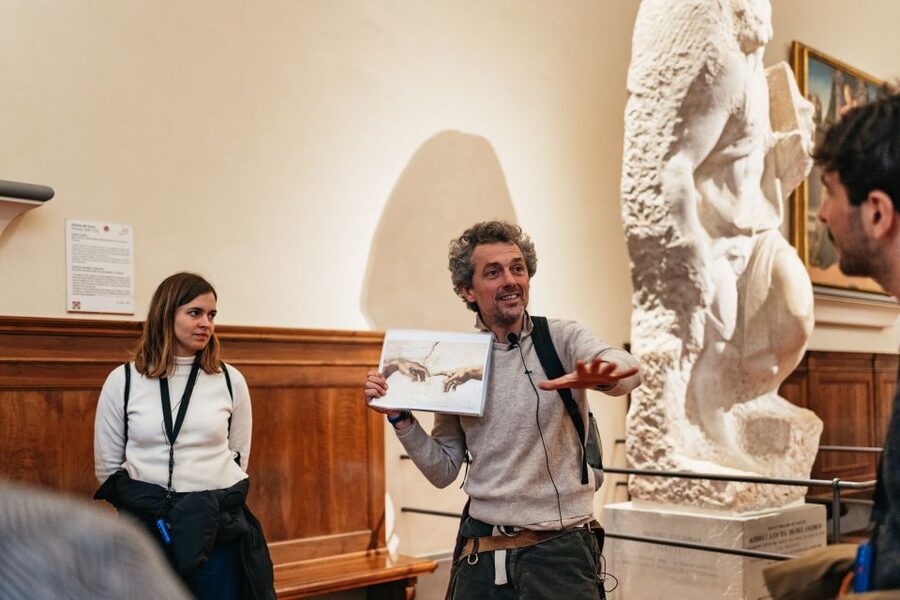 Florence: Skip-the-Line Accademia Guided Tour - Inside the Accademia: a compact route with real substance