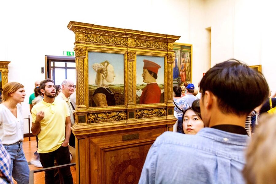 Florence: Skip-the-Line Uffizi Gallery Small Group Tour - Guide quality and group size