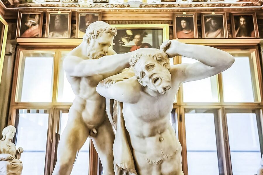 Florence: Skip-The-Line Uffizi Gallery Timed Entry Ticket - Finding Door 3 and getting inside