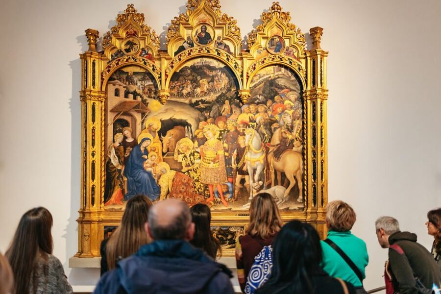 Florence: Skip-the-Line Uffizi Small Group Tour - Why the Uffizi works better with a guide
