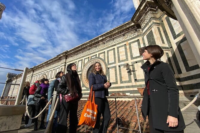 Florence: Statue of David & Duomo Guided Tour with Tickets - What the small group and headsets change