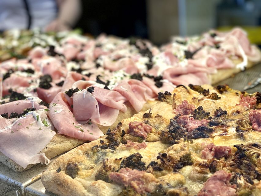 Florence: Street Food Tour with Wine & Local Guide - Schiacciata, wine, and everyday Tuscan flavors