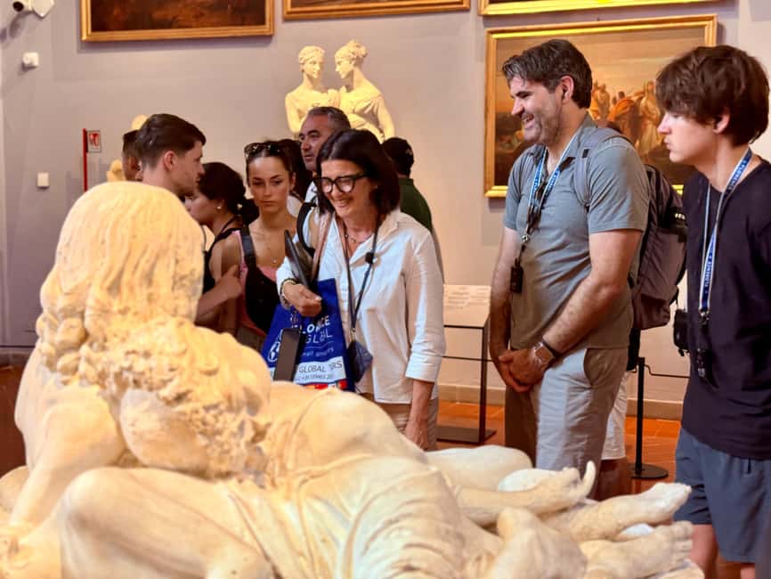 Florence: Uffizi & Accademia Small Group Walking Tour - Key points at a glance