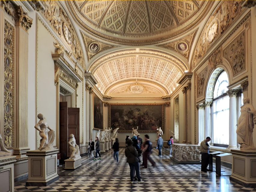 Florence: Uffizi Entry Ticket & Audio Guided Tour with Host - Who will enjoy this format most?