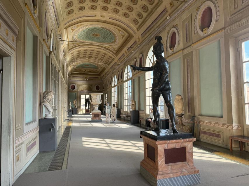 Florence: Uffizi Gallery Reserved-Entry VIP Tour - Caravaggio’s Medusa and the darker side of the collection