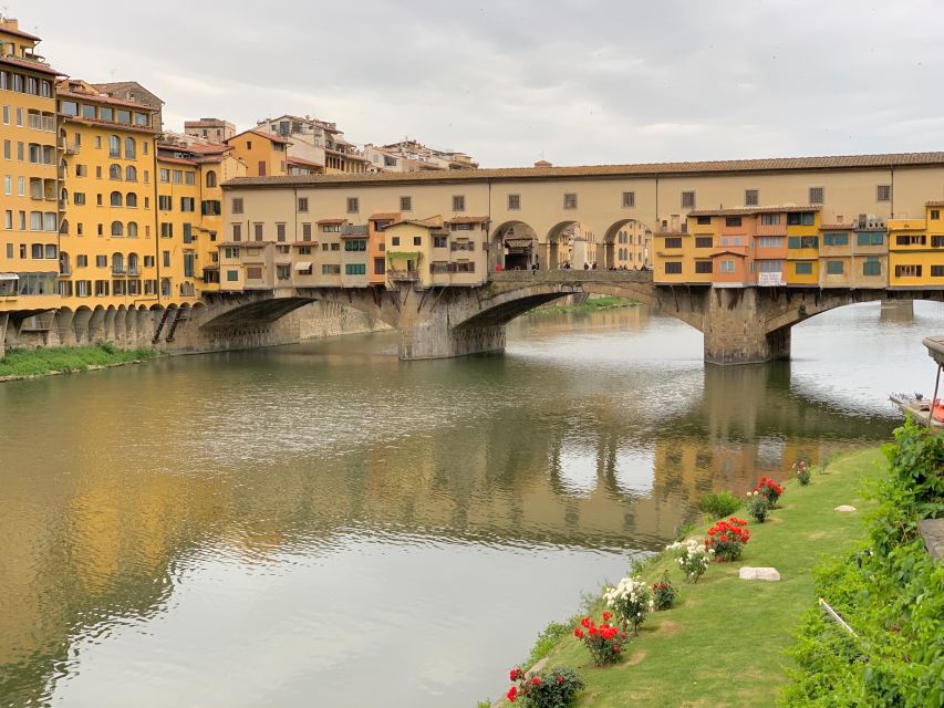 Florence: Uffizi Gallery Small-Group Guided Tour with Ticket - Getting inside the Uffizi with priority entry