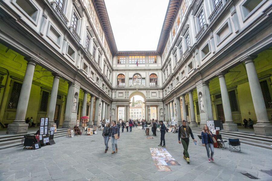 Florence: Uffizi Gallery Tickets with Optional Audio Guide - Exploring independently with the optional audio guide